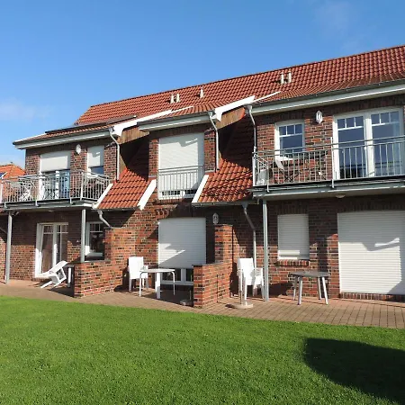 Haus-suedblick-wohnung-1 *