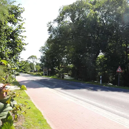 Haus-suedblick-wohnung-1 *